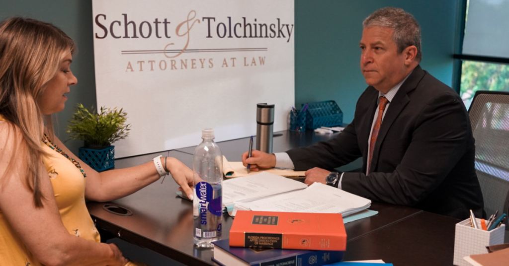 Let Larry Schott help you with your divorce in Florida.